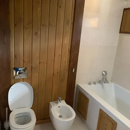 Сasa de vacaciones House In Pirin Golf Bansko Razlog