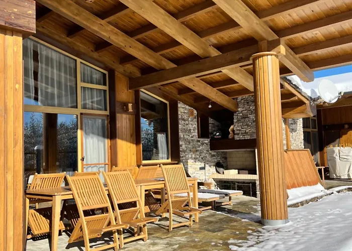 House In Pirin Golf Bansko 拉兹洛格